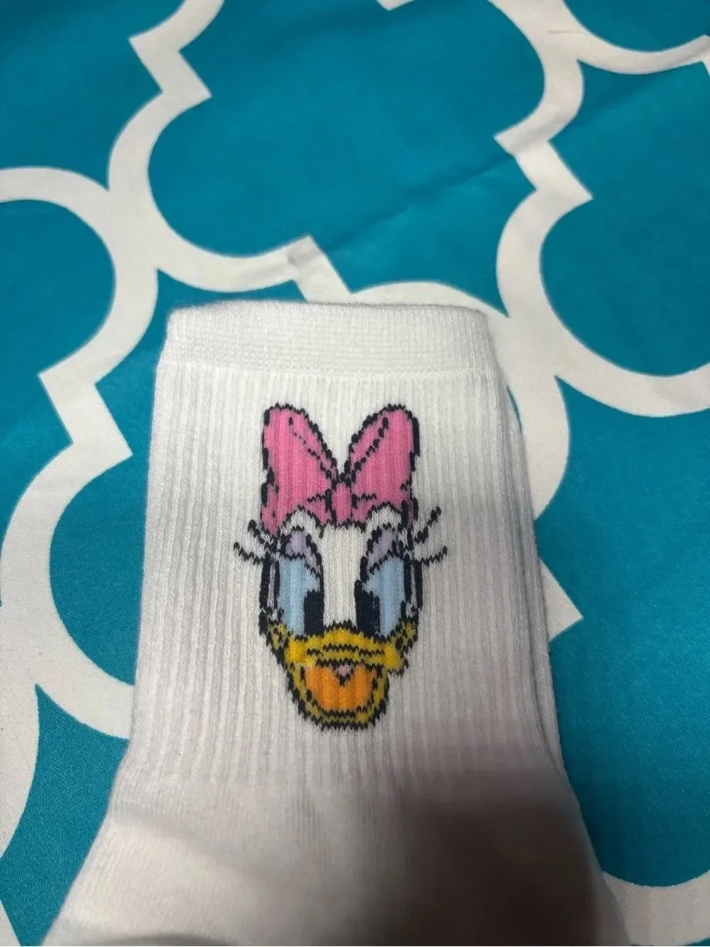 New Women’s White Crew Socks with Daisy Duck Face and Pink Bow